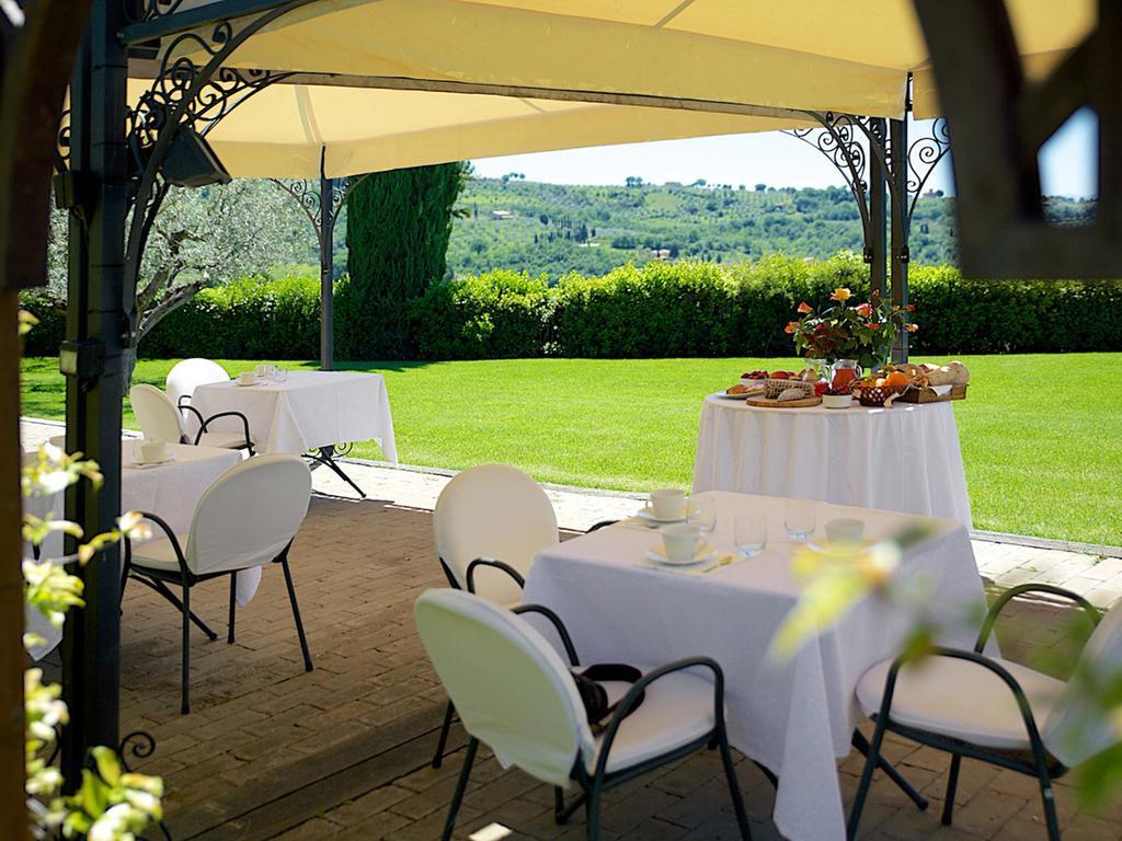 Agriturismo Le Colombe Assise Extérieur photo