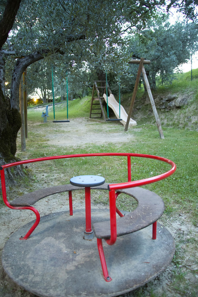 Agriturismo Le Colombe Assise Extérieur photo